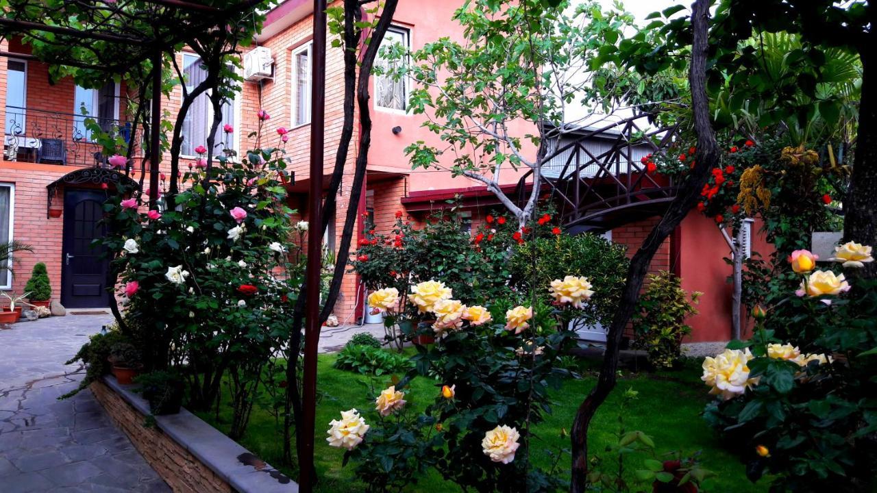Green Garden Tiflis Dış mekan fotoğraf